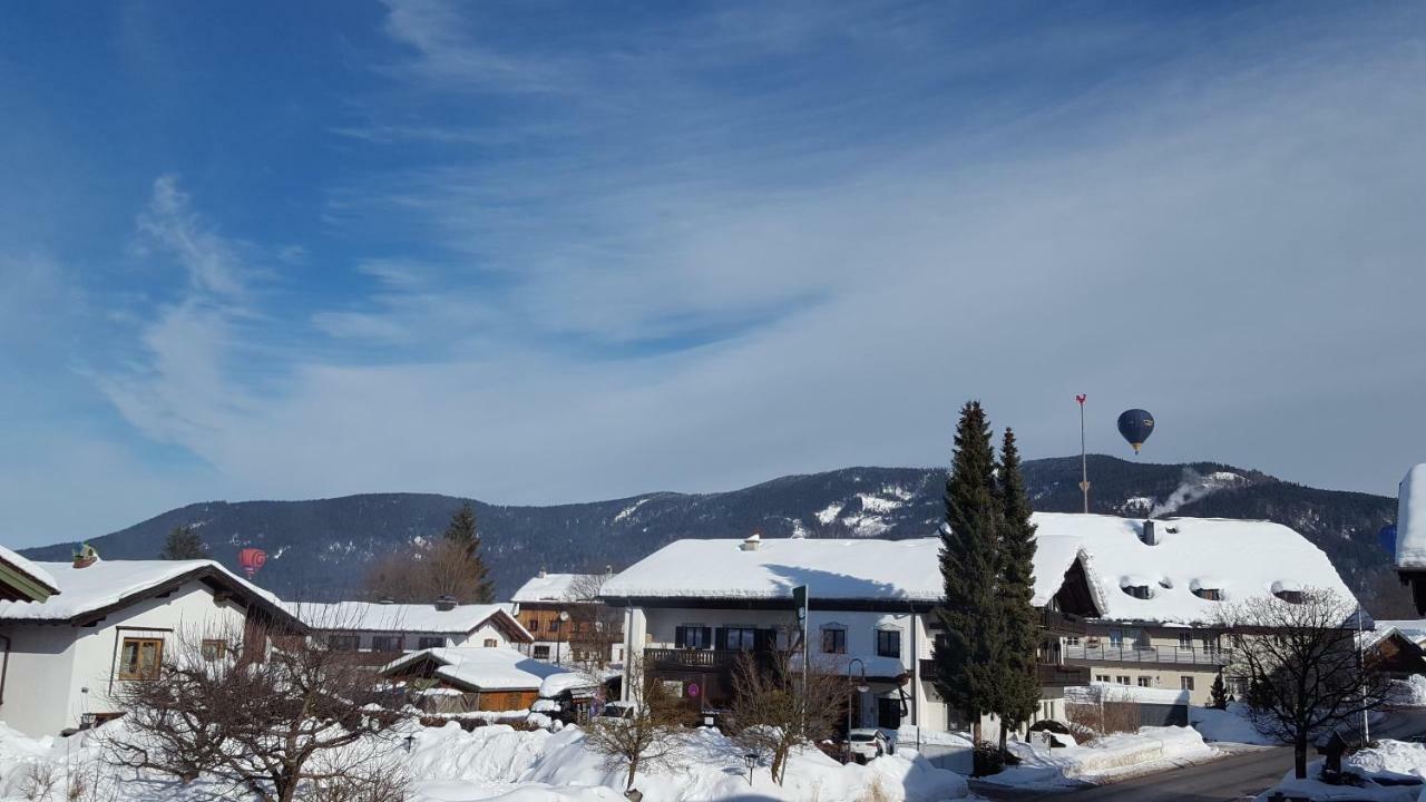 Ferienwohnung Zirbenduft Inzell Bagian luar foto